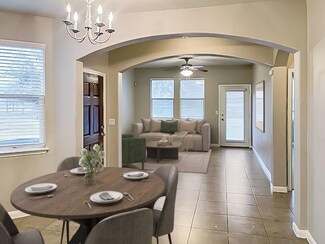 711 Rolling Oak Dr Unit 117, Round Rock, TX 78664