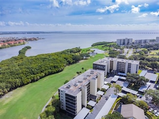 3300 Cove Cay Dr Unit 5A, Clearwater, FL 33760