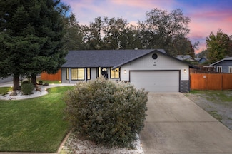 5808 Constitution Way, Redding, CA 96003