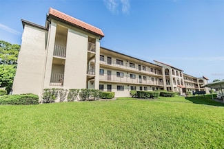 3055 Casa Del Sol Cir Unit 202, Clearwater, FL 33761