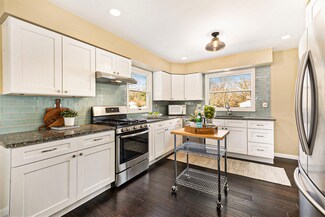 4162 Railroad St, Ann Arbor, MI 48103