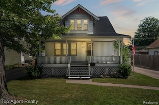 23123 E 13 Mile Rd, Saint Clair Shores, MI 48082