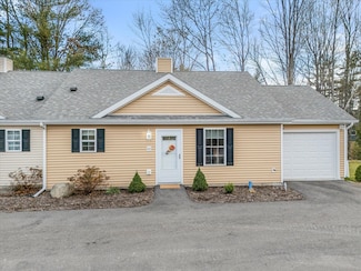 60 River Village Dr Unit 60, Milford, ME 04461