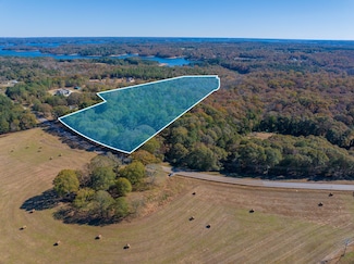 8400 Reed Creek Hwy, Outside Area (Outside Ca), GA 30643