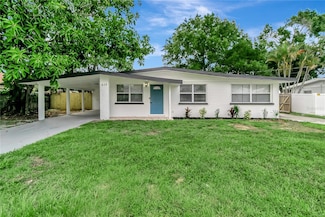 517 Fairhope Dr, Apollo Beach, FL 33572