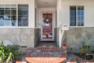 14807 Kornblum Ave, Hawthorne, CA 90250
