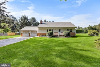 25 Tindall Rd, Trenton, NJ 08691