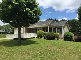 146 E Fork Dr, Ellenboro, NC 28040