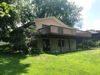 731 N Main St, Columbus, WI 53925