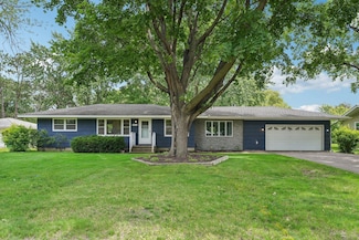 6532 Georgia Ave N, Brooklyn Park, MN 55428