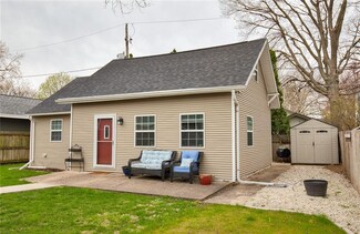 1530 46th St, Des Moines, IA 50311