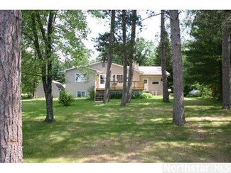 6727 6727 Indian Trail Ln, Chickamaw Beach, MN 56474
