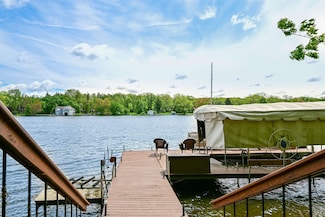2511 S Natures Ridge Rd, Beloit, WI 53511