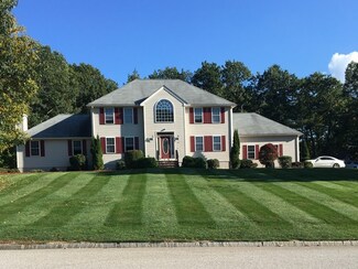 28 Primrose Cir, Tyngsboro, MA 01879