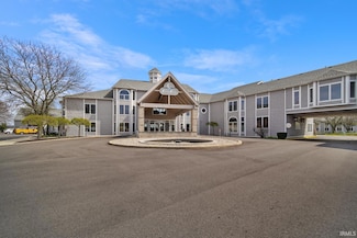 319 E Jefferson St Unit 236, Culver, IN 46511