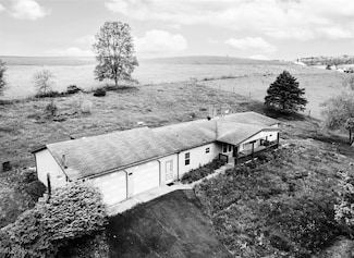 9493 State Route 9, Hanoverton, OH 44423