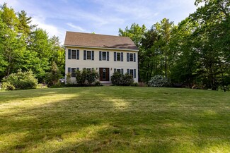 76 Lynette Ln, Fremont, NH 03044
