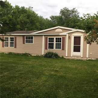 6392 Kelly Rd, Sodus, NY 14551