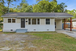 3713 Belmede Dr, Gulfport, MS 39507