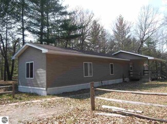 4730 MacK Lake Trail, South Branch, MI 48761