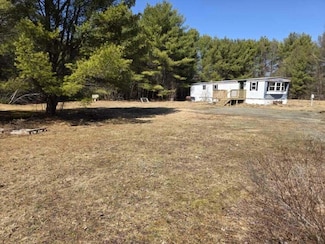 13 Kevin Blvd, Norridgewock, ME 04957