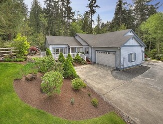 1083 5th St Unit 4A, Steilacoom, WA 98388