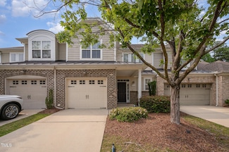 1016 Kingston Grove Dr, Cary, NC 27519