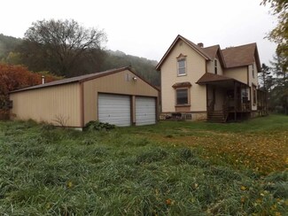 16770 State Hwy 58, Cazenovia, WI 53924