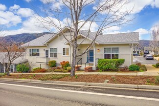 837 N Mountain Ave Unit 4, Ashland, OR 97520