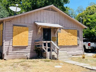 347 Briggs St, San Antonio, TX 78211