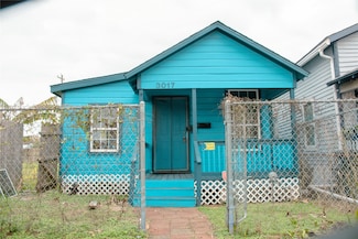 3017 Avenue M 1 2, Galveston, TX 77550