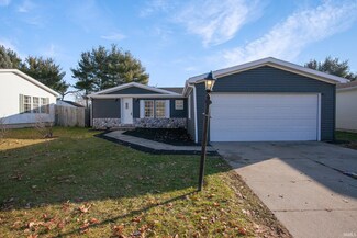 1306 Arborcrest Dr, Elkhart, IN 46516