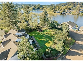 3508 NE 40th Ct, Neotsu, OR 97364