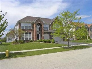 1323 Palisades Dr Unit 2, Bolingbrook, IL 60490
