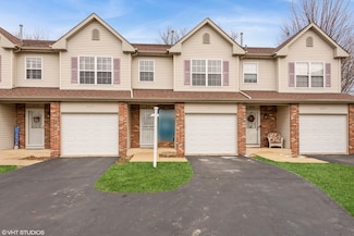 631 Southtowne Dr, Belvidere, IL 61008