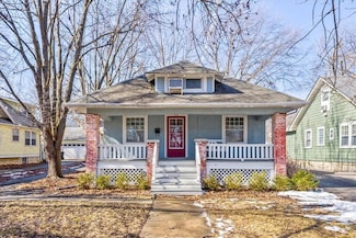 7216 Pennsylvania Ave, Kansas City, MO 64114