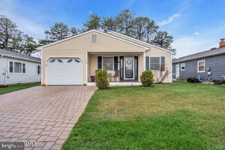 99 Prince Charles Dr, Toms River, NJ 08757