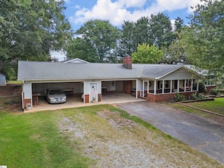 320 Burnett Rd, Inman, SC 29349