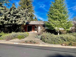 1822 Del Rio Dr, Lafayette, CA 94549