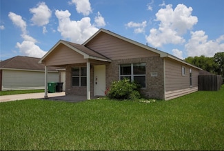 11827 Cape Hyannis Dr, Houston, TX 77048