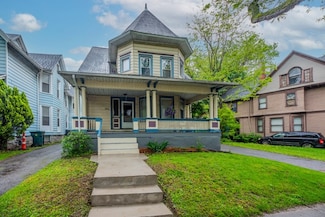 262 Pearl St, Rochester, NY 14607