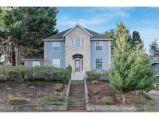 5520 Summit St, West Linn, OR 97068