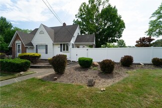 165 South Ave, Tallmadge, OH 44278