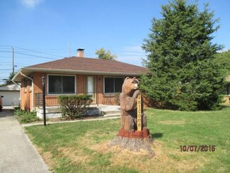 1716 Englewood Dr, Indianapolis, IN 46219