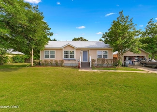 1069 Caswell Rd, Defuniak Springs, FL 32433