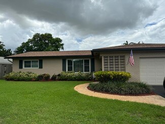 5520 SW 7th St, Miami, FL 33134