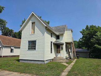 1118 Cedar St, Elkhart, IN 46514