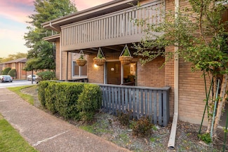 726 Hedgegrove Dr Unit 3, Memphis, TN 38117