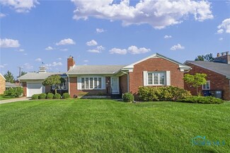 3230 Muirfield Ave, Toledo, OH 43614