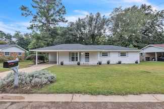 2307 Maple Dr, Starkville, MS 39759